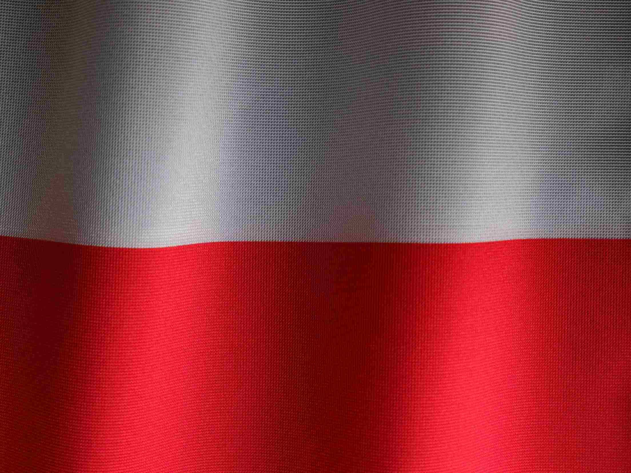 InstaText now supports high-quality editing in Polish